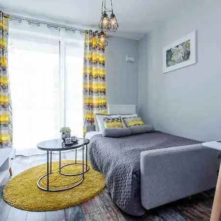 Apartment Cybernetyki Business Centre, Chopin Airport, Parking Warsaw